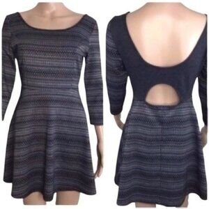 BLUETIQUE 3/4 sleeve black gray dress size medium